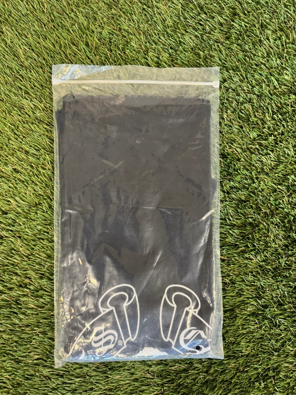 Black Chrm B8pe
